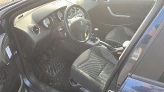 Peugeot 308 1.6 HDI 7 ZITTER MET PANO picture 9