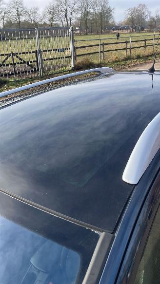 Peugeot 308 1.6 HDI 7 ZITTER MET PANO picture 8