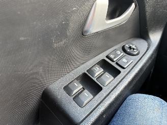 Kia Sportage 2.0 X- Tra First Edition picture 16