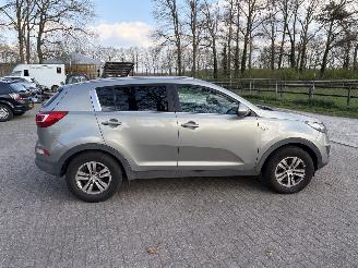 Kia Sportage 2.0 X- Tra First Edition picture 3