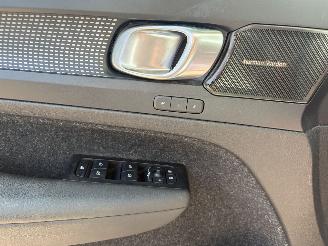 Volvo XC40 Recharge P8 AWD picture 10