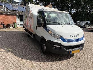 dommages fourgonnettes/vécules utilitaires Iveco Daily 35C16D 2.3 2018/3