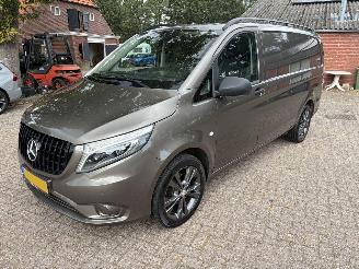 damaged commercial vehicles Mercedes Vito gereserveerd 114 CDI  AUTOMAAT 2018/3