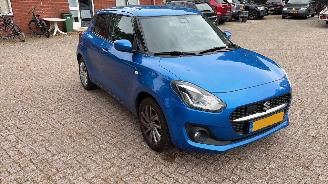 Vaurioauto  passenger cars Suzuki Swift 1.2 SELECT Smart Hybride 2024/3