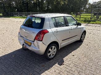 Suzuki Swift 1.5 automaat picture 7