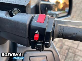 Suzuki Burgman 650 AN Executive picture 18