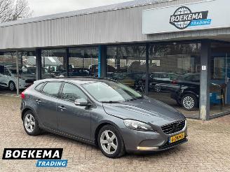 Volvo V-40 1.6 T3 150PK Navigatie Stoelverw. Climate Cruise picture 1