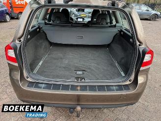 Volvo V-70 1.6 T4 Nordic+ Leer Stoelverw Navigatie Cruise picture 12