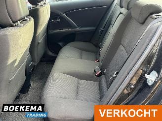Toyota Avensis 2.0 VVTi Dynamic Automaat Navigatie Clima Cruise picture 13