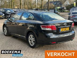 Toyota Avensis 2.0 VVTi Dynamic Automaat Navigatie Clima Cruise picture 3