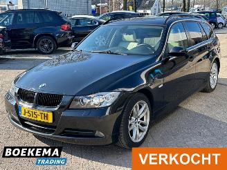 BMW 3-serie 325xi 218PK High Exe 4X4 Leer Automaat Open-Dak Keylss Navigatie picture 4
