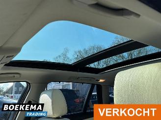 BMW 3-serie 325xi 218PK High Exe 4X4 Leer Automaat Open-Dak Keylss Navigatie picture 11