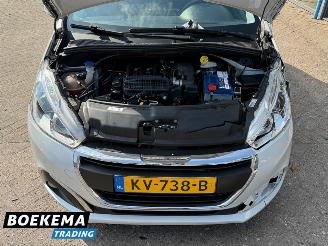 Peugeot 208 1.2 PureTech Blue Lion Navigatie Airco Cruise picture 8