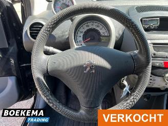 Peugeot 107 1.0-12V XS Airco 5-Drs Elek-pakket picture 20