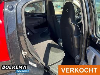 Peugeot 107 1.0-12V XS Airco 5-Drs Elek-pakket picture 15