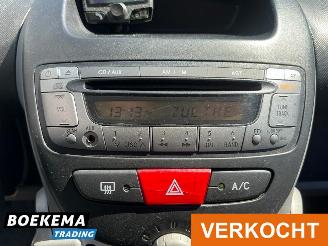 Peugeot 107 1.0-12V XS Airco 5-Drs Elek-pakket picture 21