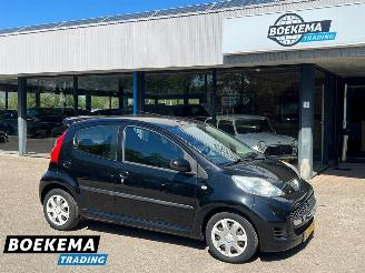 damaged passenger cars Peugeot 107 1.0-12V XS Airco 5-Drs Elek-pakket 2010/6