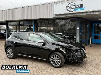 Voiture accidenté Renault Mégane 1.2 TCe GT-Line Navigatie Keyless Climate Control 2017/11