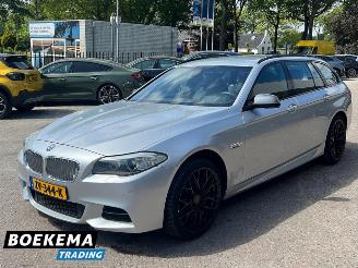 BMW M550 5 Serie M550xd 381PK High Exe HUD Memory Leer Navigatie picture 4