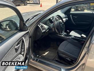 BMW 1-serie 116d Corporate Airco Parkeersensoren 5-Deurs picture 10
