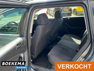 Volkswagen Passat Variant 1.9 TDI Comfortline BlueMotion Climate Cruise PDC picture 12