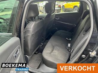 Renault Clio Estate 0.9 TCe Dynamique Navigatie Keyless Airco Cruise picture 13