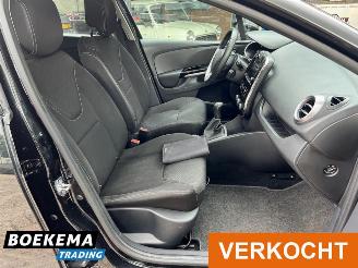 Renault Clio Estate 0.9 TCe Dynamique Navigatie Keyless Airco Cruise picture 17