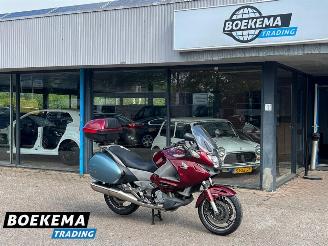 krockskadad bil motor Honda NT 700 Deauville ABS 2010/6