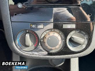Opel Corsa 1.4 16V '111' Edition Airco 5-Deurs Cruise Trekhaak picture 21
