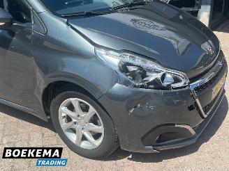 Peugeot 208 1.2 PureTech Allure Navigatie Airco Cruise PDC picture 6