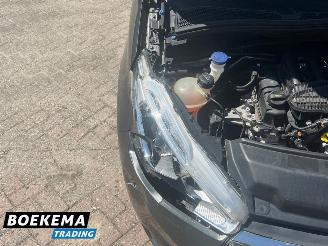 Peugeot 208 1.2 PureTech Allure Navigatie Airco Cruise PDC picture 7