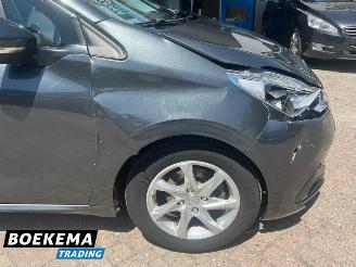 Peugeot 208 1.2 PureTech Allure Navigatie Airco Cruise PDC picture 8