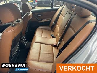 BMW 3-serie 320i Aut. Facelift Navi Leder Clima Cruise Business Line Style picture 16