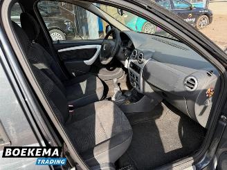 Dacia Logan MCV 1.6 16V Lauréate 7-Persoons Airco picture 17