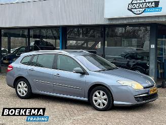 Voiture accidenté Renault Laguna Estate 2.0 16V T 170PK Automaat Dynamque Navi Clima Cruise 2008/5