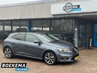 Voiture accidenté Renault Mégane 1.2 TCe Bose Camera Stoelverw PDC Climate 2016/9