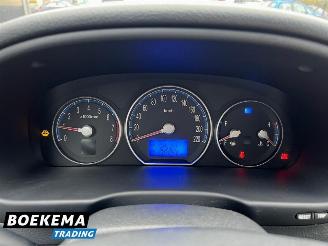 Hyundai Santa Fe 2.7i V6 4WD Style Open Dak Leder Navi Clima Cruise SHZ picture 18