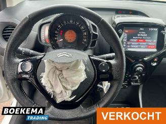 Citroën C1 1.0 VTi Shine Navigatie Airco Camera picture 23