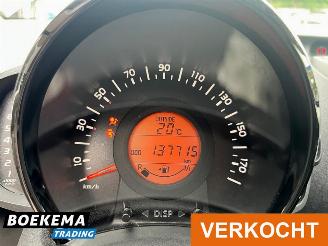 Citroën C1 1.0 VTi Shine Navigatie Airco Camera picture 24