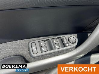 Peugeot 308 1.6 VTi Automaat Glazen-dak Climate Cruise PDC picture 21
