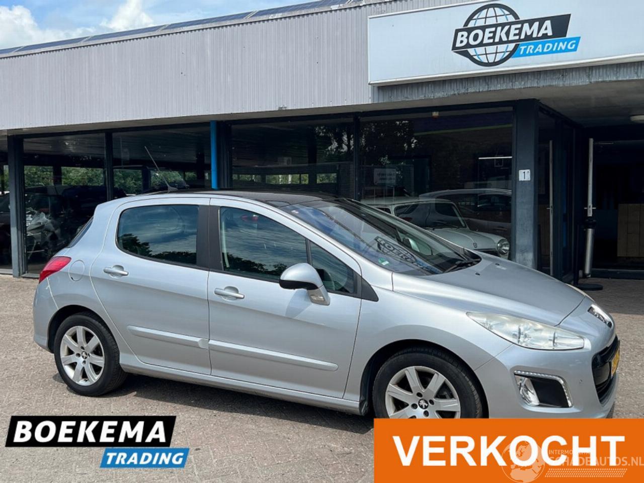 Peugeot 308 1.6 VTi Automaat Glazen-dak Climate Cruise PDC