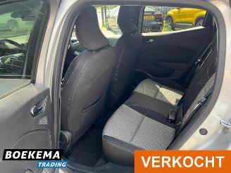 Renault Clio 1.6 E-Tech Hybrid 145 Evolution LED Navigatie Camera Stoel-Stuurverw. picture 17