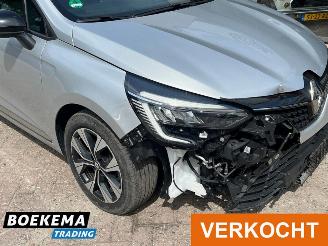 Renault Clio 1.6 E-Tech Hybrid 145 Evolution LED Navigatie Camera Stoel-Stuurverw. picture 6