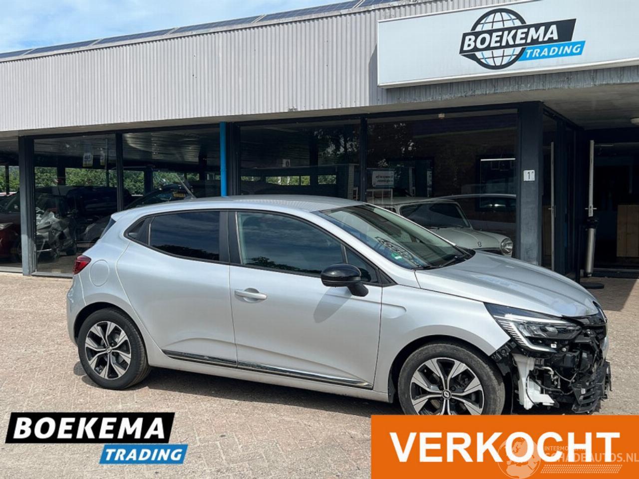 Renault Clio 1.6 E-Tech Hybrid 145 Evolution LED Navigatie Camera Stoel-Stuurverw.