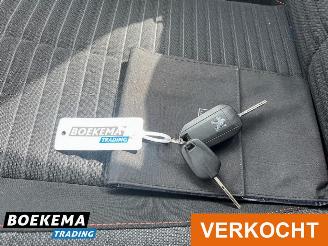 Peugeot 208 1.2 PureTech Active Navigatie Climate Cruise picture 33