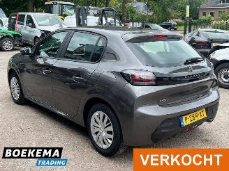 Peugeot 208 1.2 PureTech Active Navigatie Climate Cruise picture 3