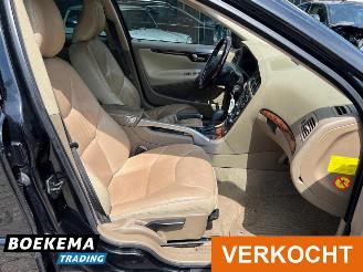 Volvo Xc-70 2.5 T Summum Aut Leder Climate Cruise Stoelverw. picture 19