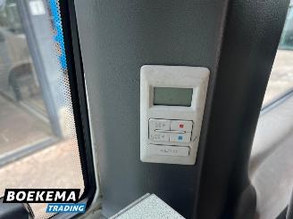 Volkswagen Westfalia  2.5TDI Automaat Zonnepaneel Airco Stoelverwarming Fietsendrager Captain picture 33