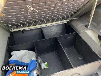 Volkswagen Westfalia  2.5TDI Automaat Zonnepaneel Airco Stoelverwarming Fietsendrager Captain picture 21
