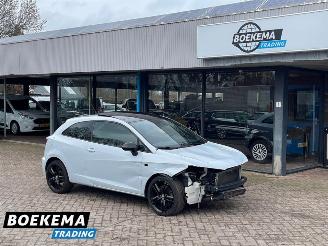 krockskadad bil auto Seat Ibiza SC 1.8 TSI Cupra Open-Dak Stoelverwarming Navigatie Half-leder 2017/1